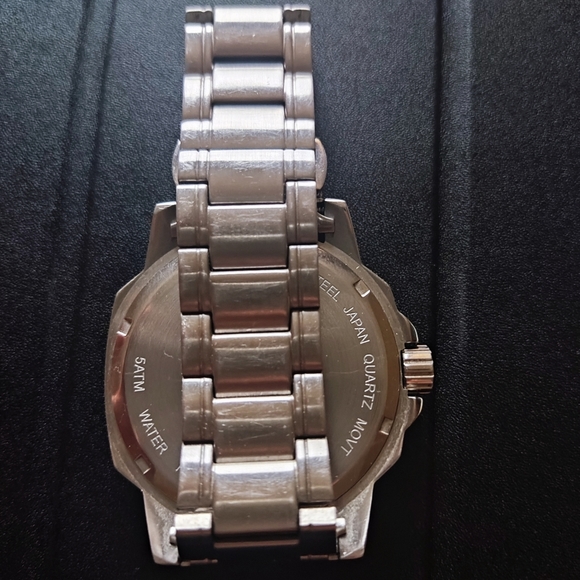 Elevon Hughes Aviator Style Men's Watch Used - Picture 6 of 7